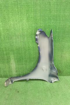 КРЫЛО НА TOYOTA COROLLA FIELDER ZRE142G