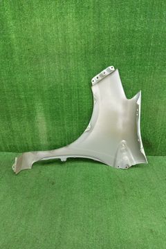 КРЫЛО НА TOYOTA VITZ KSP130