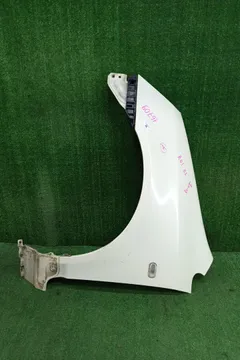 КРЫЛО НА HONDA STREAM RN1