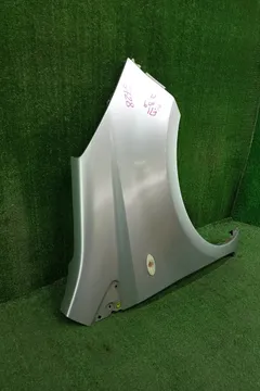 КРЫЛО НА NISSAN NOTE E11