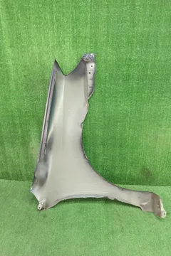 КРЫЛО НА TOYOTA COROLLA FIELDER ZZE122G