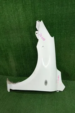 КРЫЛО НА MAZDA DEMIO DY3W