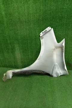 КРЫЛО НА TOYOTA VITZ KSP130