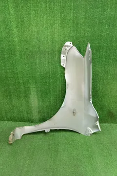 КРЫЛО НА TOYOTA COROLLA  AXIO NZE141