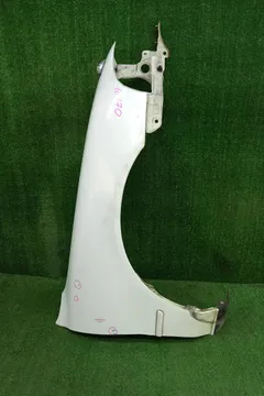 КРЫЛО НА TOYOTA SPRINTER AE100