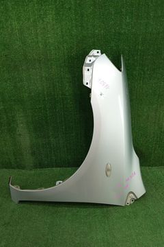 КРЫЛО НА TOYOTA COROLLA FIELDER ZRE142G