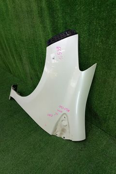 КРЫЛО НА TOYOTA VITZ KSP130