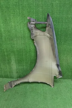 КРЫЛО НА NISSAN BASSARA JU30
