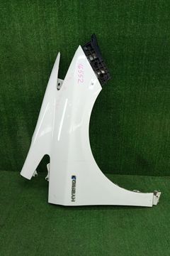 КРЫЛО НА TOYOTA PRIUS ZVW30
