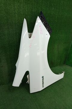 КРЫЛО НА TOYOTA PRIUS ZVW30