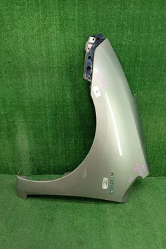 КРЫЛО НА TOYOTA PRIUS NHW20