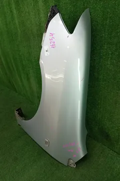 КРЫЛО НА TOYOTA COROLLA NZE124
