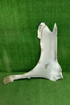 КРЫЛО НА TOYOTA COROLLA  AXIO NZE141