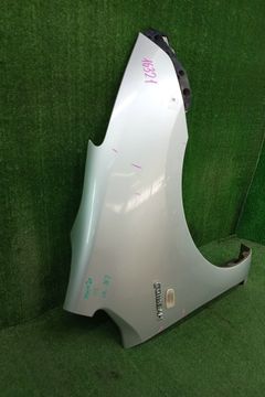 КРЫЛО НА TOYOTA PRIUS NHW20