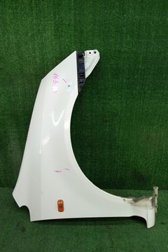 КРЫЛО НА HONDA STREAM RN1