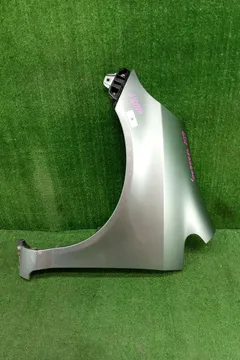 КРЫЛО НА HONDA FIT GD1