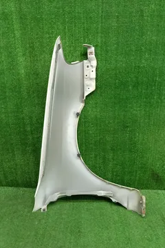 КРЫЛО НА NISSAN SUNNY FB15
