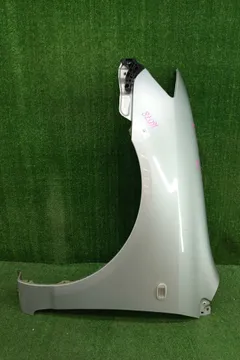 КРЫЛО НА TOYOTA COROLLA FIELDER ZZE122G