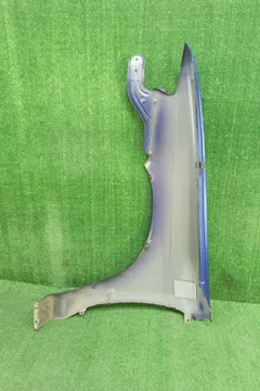 КРЫЛО НА NISSAN AVENIR W11