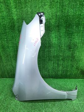 КРЫЛО НА TOYOTA COROLLA NZE121