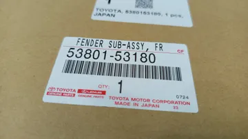 КРЫЛО НА LEXUS IS250 GSE30