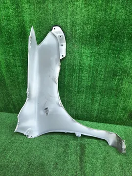 КРЫЛО НА TOYOTA COROLLA FIELDER NZE141G