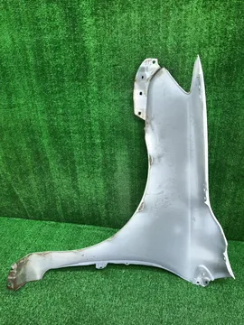КРЫЛО НА TOYOTA COROLLA FIELDER NZE141G