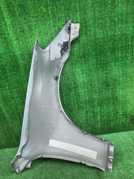 КРЫЛО НА NISSAN SKYLINE V35