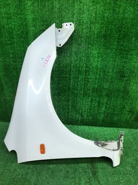 КРЫЛО НА HONDA STREAM RN1