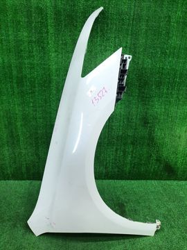 КРЫЛО НА HONDA INSPIRE UC1