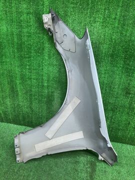 КРЫЛО НА NISSAN SKYLINE V35