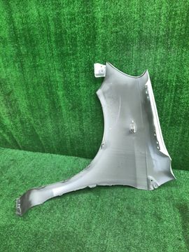 КРЫЛО НА TOYOTA VITZ SCP10