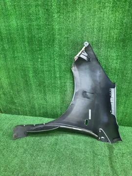 КРЫЛО НА NISSAN NOTE E11