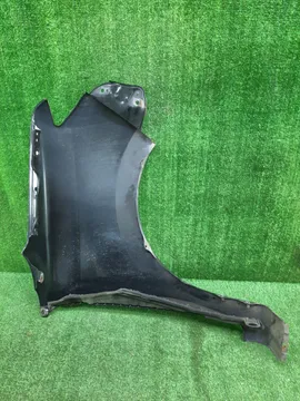 КРЫЛО НА TOYOTA BB QNC21