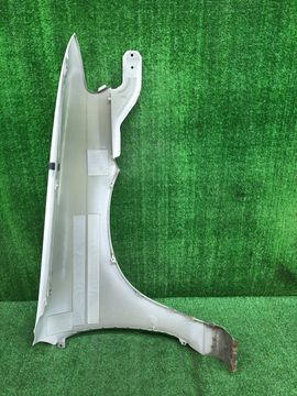КРЫЛО НА NISSAN AVENIR W11