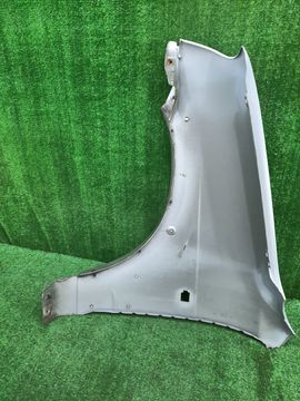 КРЫЛО НА TOYOTA CAMI J100E