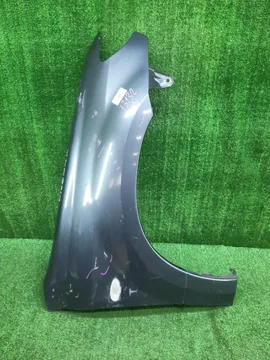 КРЫЛО НА MITSUBISHI AIRTREK CU2W