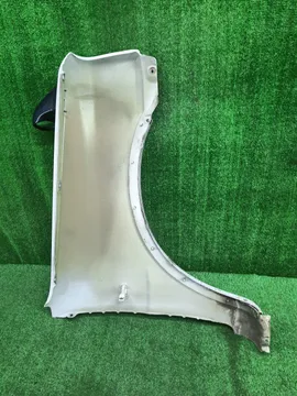 КРЫЛО НА SUZUKI JIMNY JB23W