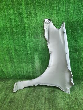 КРЫЛО НА TOYOTA ALLEX NZE121