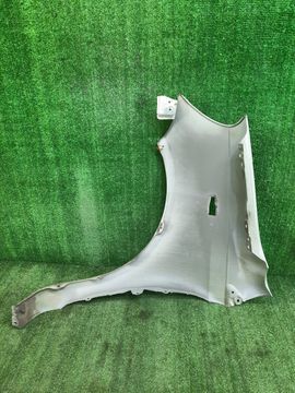 КРЫЛО НА TOYOTA VITZ NCP10