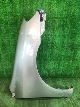 КРЫЛО НА TOYOTA COROLLA NZE121