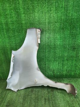 КРЫЛО НА TOYOTA FUNCARGO NCP21