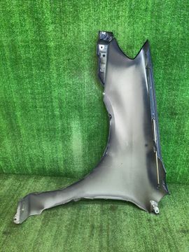 КРЫЛО НА TOYOTA COROLLA FIELDER ZZE122G