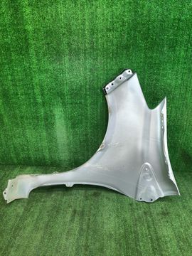 КРЫЛО НА TOYOTA VITZ KSP130