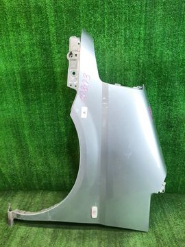 КРЫЛО НА NISSAN SERENA TC24