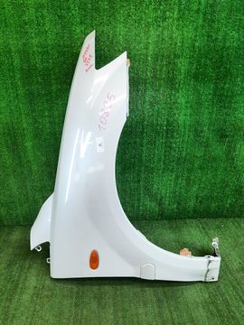 КРЫЛО НА MITSUBISHI CHARIOT GRANDIS N84W