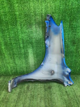 КРЫЛО НА MAZDA DEMIO DY3W