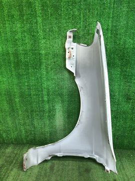 КРЫЛО НА NISSAN SUNNY FB15