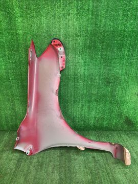 КРЫЛО НА TOYOTA COROLLA FIELDER ZRE142G