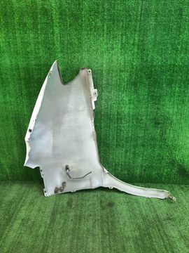 КРЫЛО НА MITSUBISHI DELICA PD6W